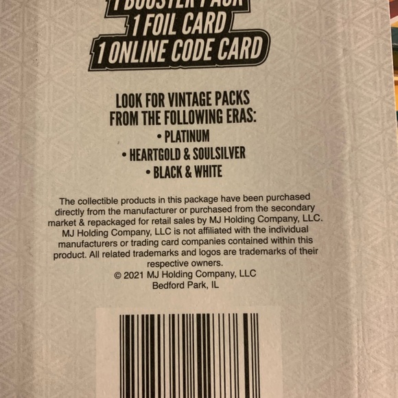 Pokmon mystery pack. The last vintage pack from Walgreens (2021). MJholding